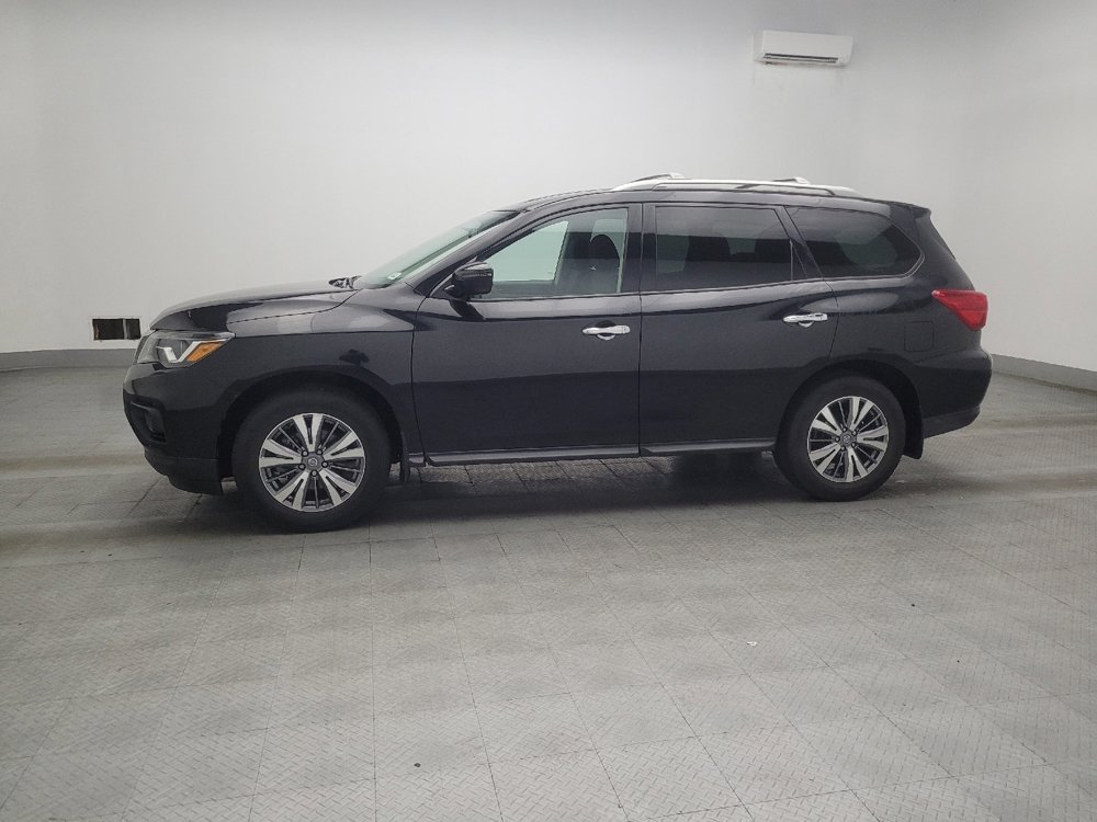 Used 2020 Nissan Pathfinder S FWD image 2