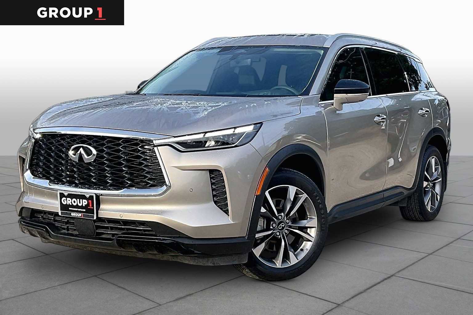 Used 2024 INFINITI QX60 Luxe w/ Vision Package FWD image 1