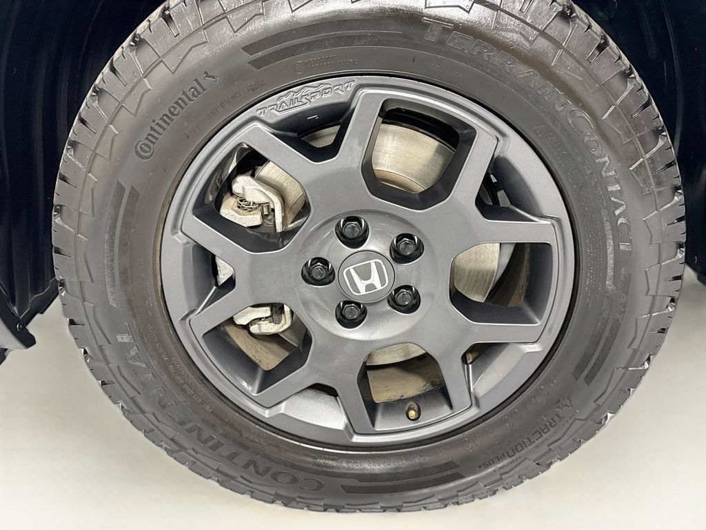 Certified 2025 Honda Pilot TrailSport image 31