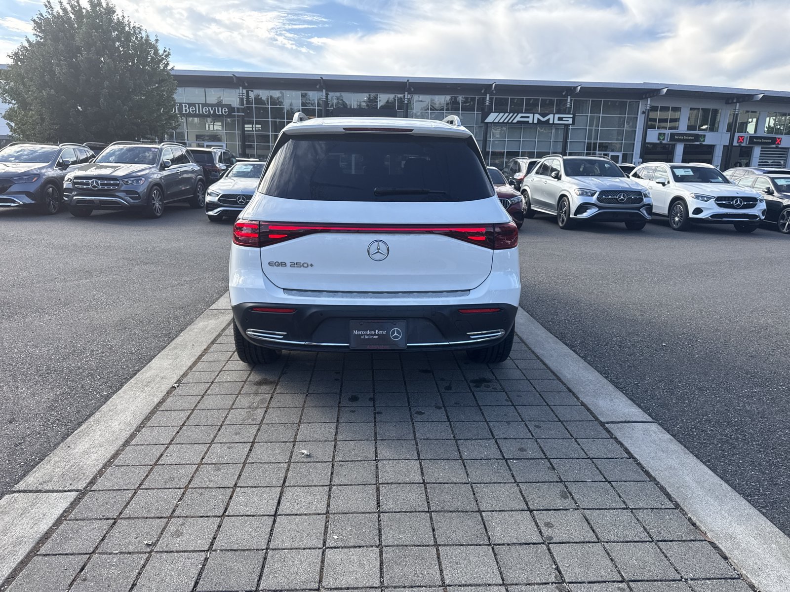 Certified 2024 Mercedes-Benz EQB 250+ image 4