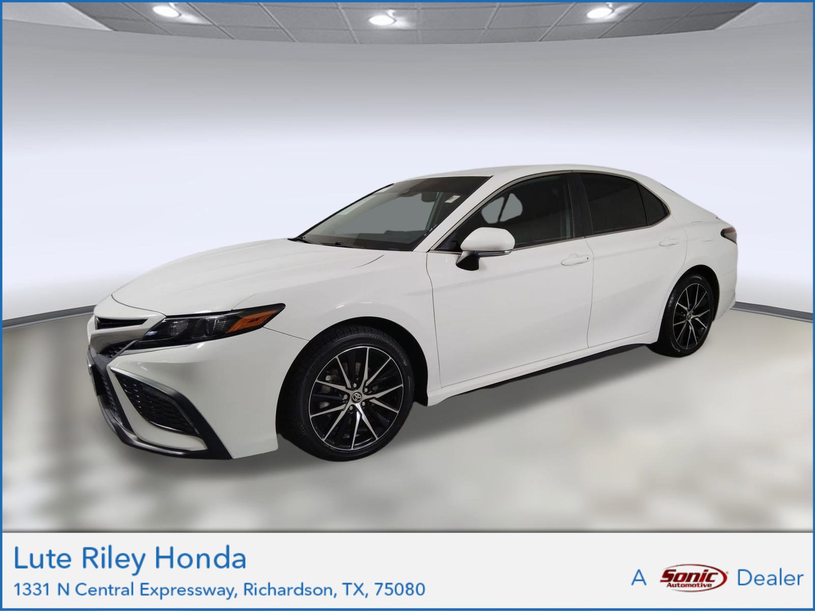 Used 2022 Toyota Camry SE