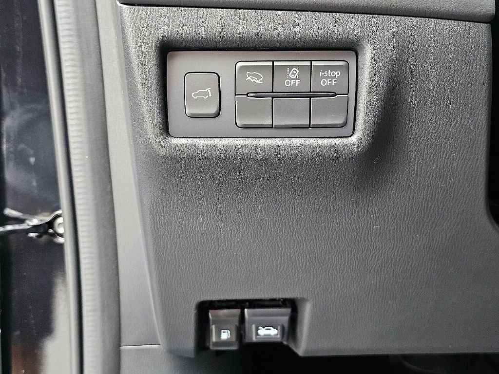 New 2025 MAZDA CX-5 Carbon Edition image 28