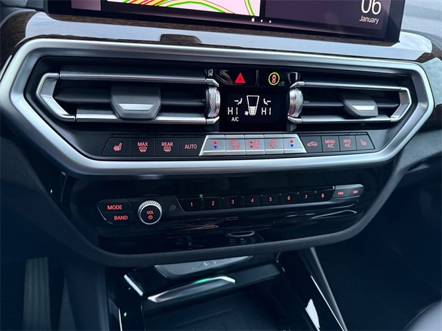 Certified 2024 BMW X3 xDrive30i w/ Premium Package image 38