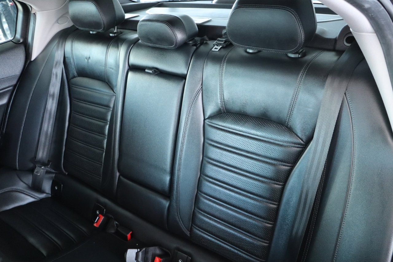 Used 2018 Alfa Romeo Giulia Ti Sport w/ Quick Order Package 22S Sport image 33