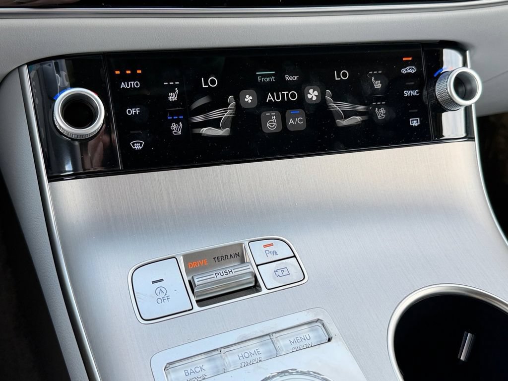 New 2026 Genesis GV70 2.5T Advanced AWD/4WD image 27