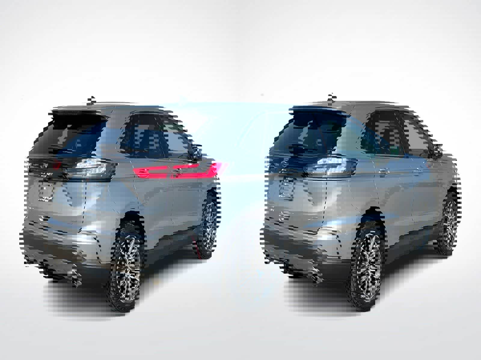 Used 2024 Ford Edge Titanium w/ Equipment Group 301A image 8