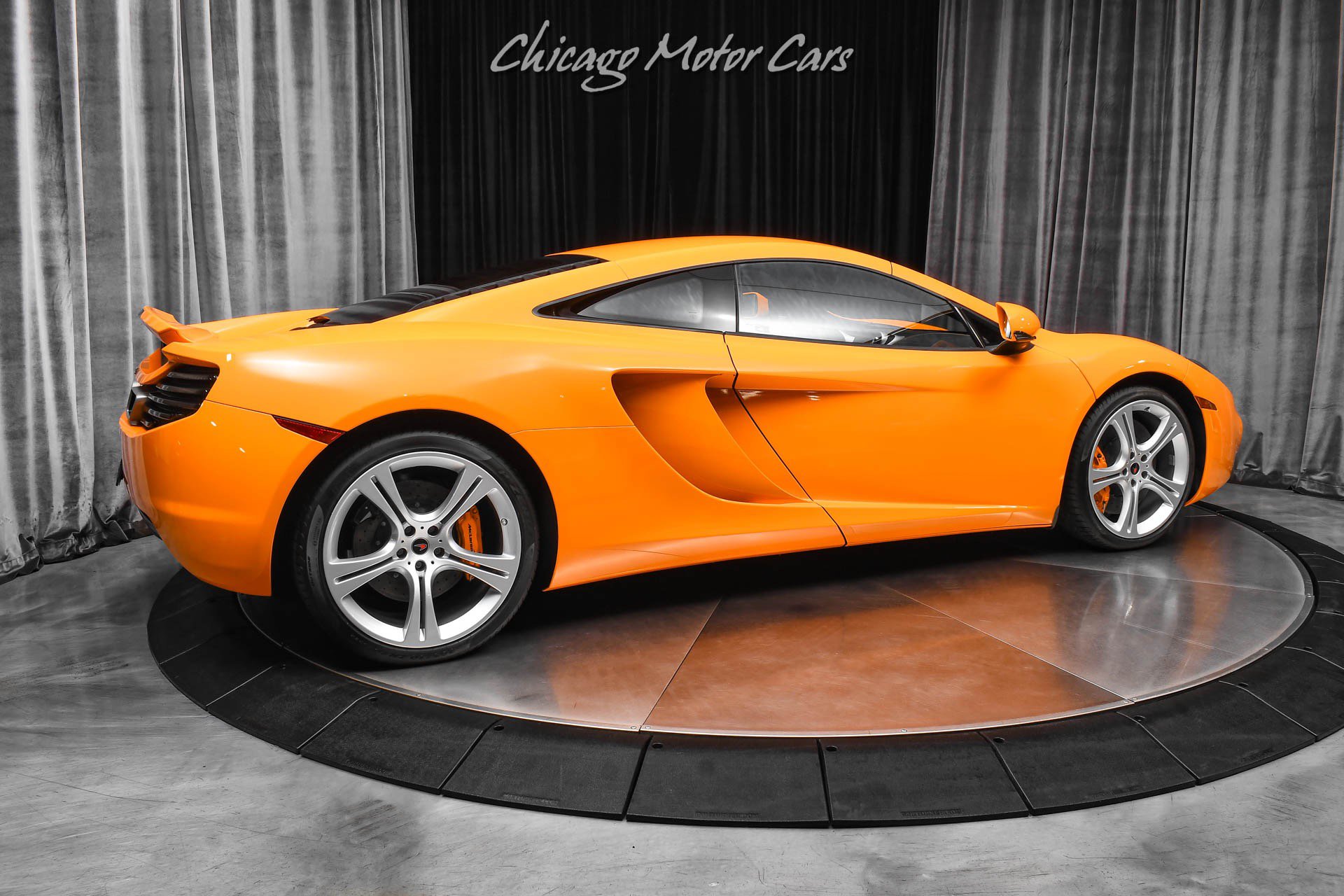 Used 2012 McLaren MP4-12C Coupe RWD image 5