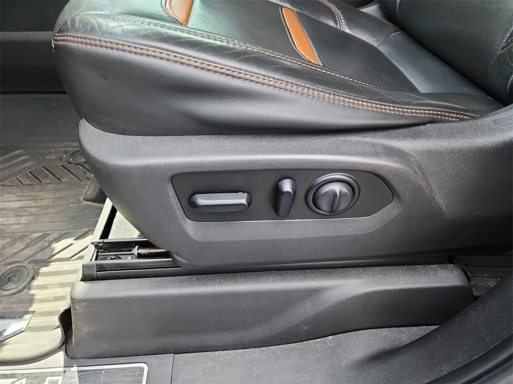 Used 2020 GMC Sierra 1500 AT4 w/ AT4 Premium Package image 19