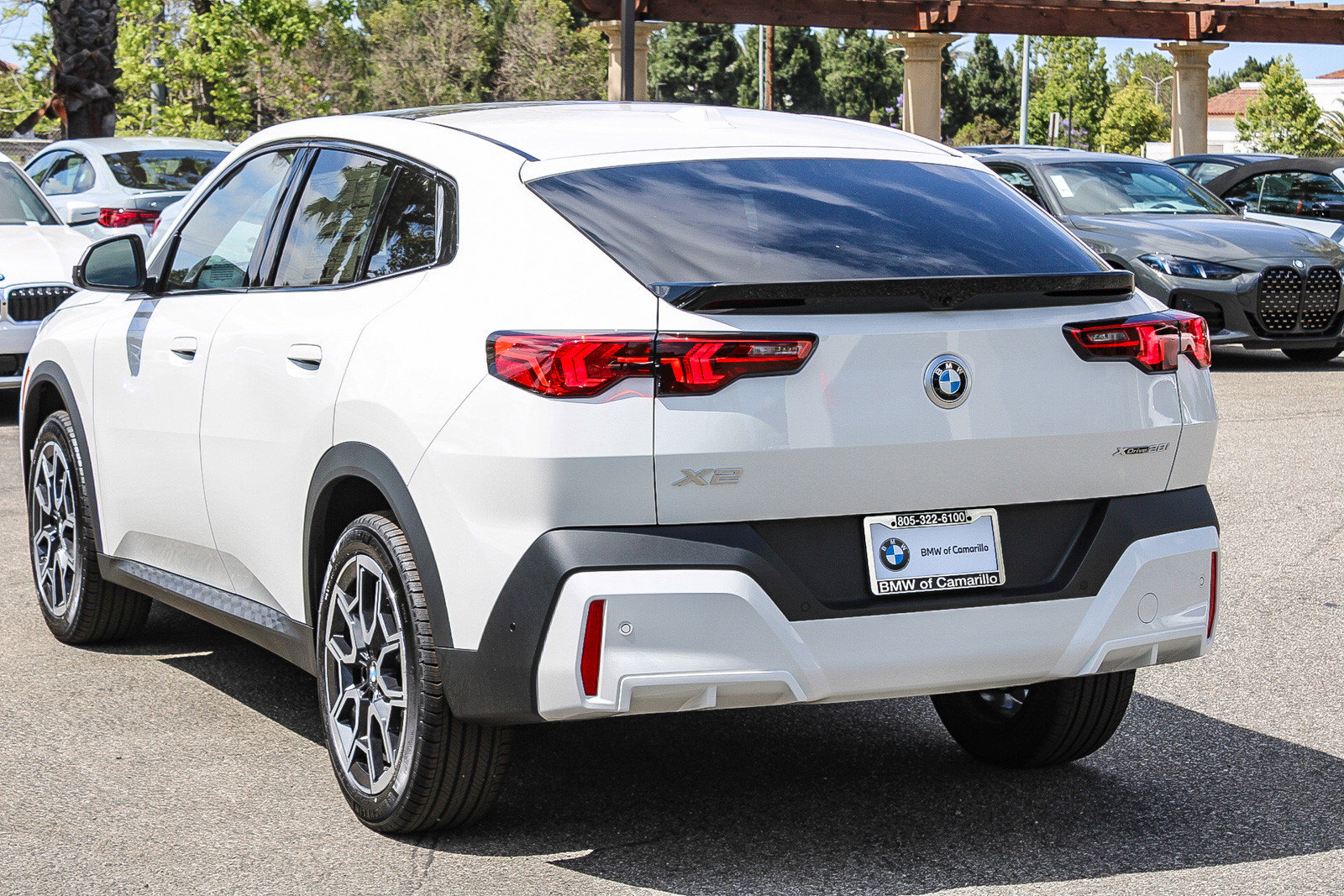 New 2026 BMW X2 xDrive28i w/ Technology Package AWD/4WD image 4