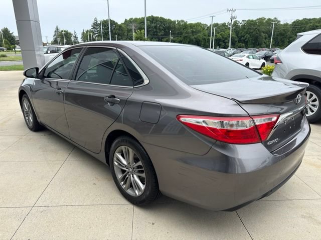 Used 2017 Toyota Camry SE FWD image 5