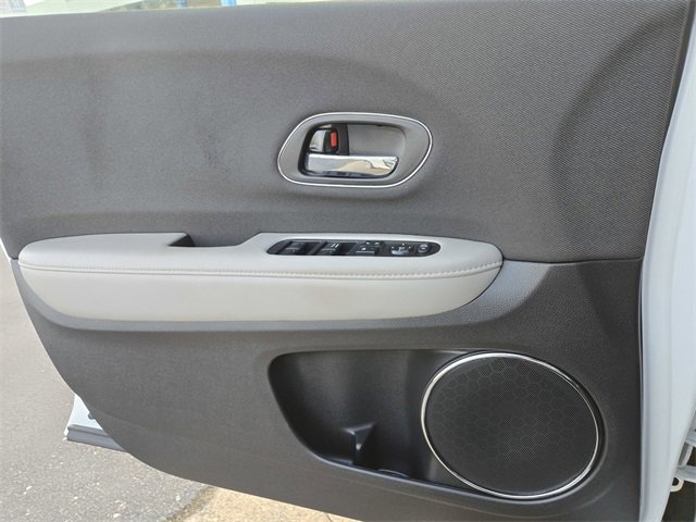 Used 2020 Honda HR-V EX image 15