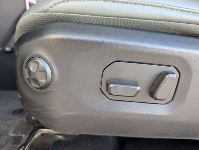 Used 2025 Jeep Gladiator Mojave image 15