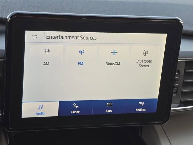 Used 2024 Ford Explorer XLT w/ Equipment Group 202A image 24