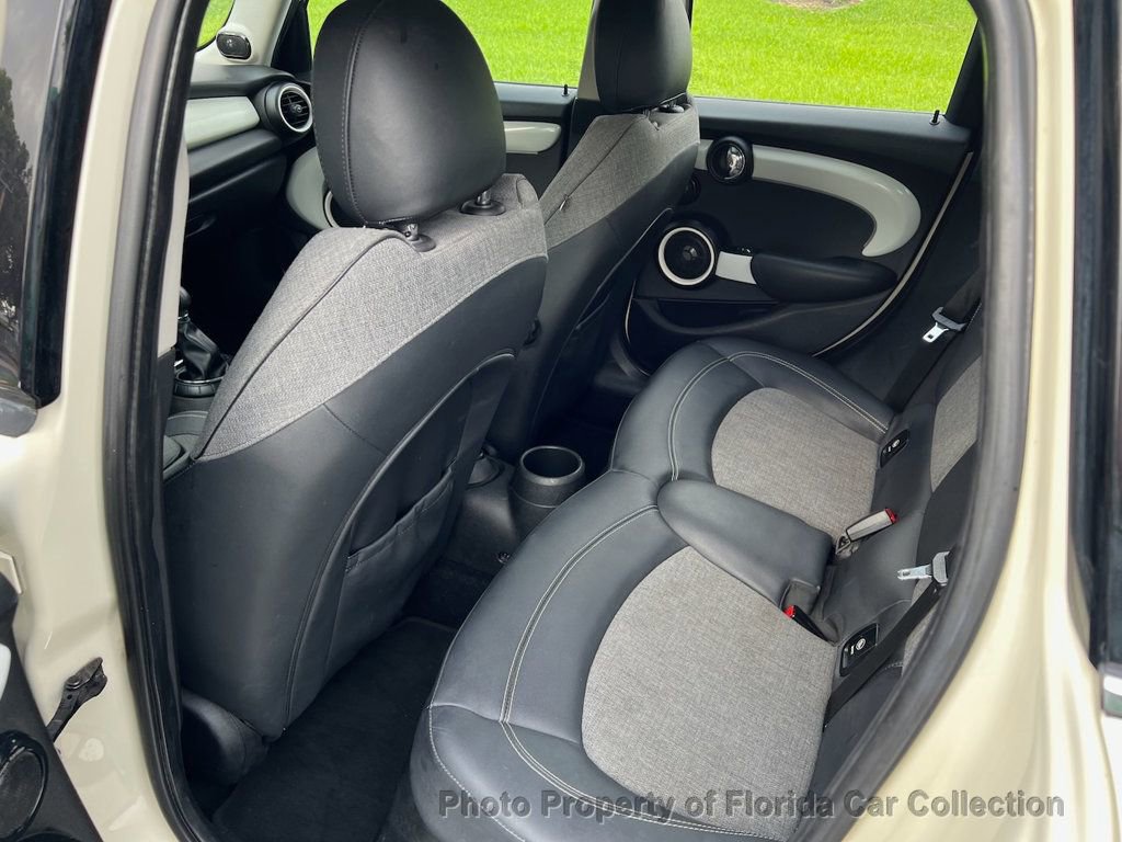 Used 2015 MINI Cooper S image 11