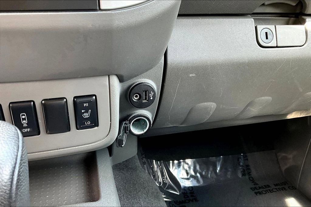 Used 2021 Nissan Frontier SV w/ Midnight Edition Floor Mats AWD/4WD image 19