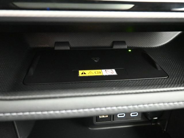 Used 2024 Toyota Highlander Platinum image 20