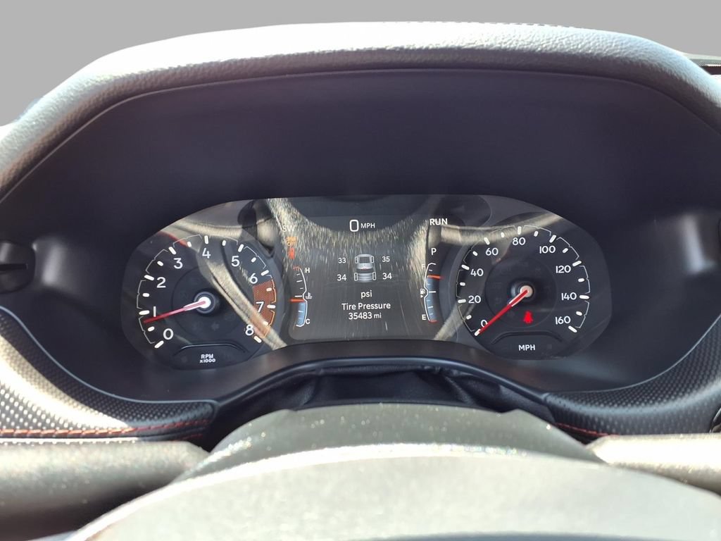 Used 2025 Jeep Compass Trailhawk AWD/4WD image 17