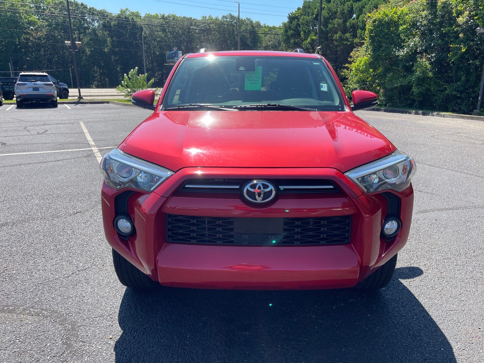 Used 2020 Toyota 4Runner SR5 Premium RWD image 2