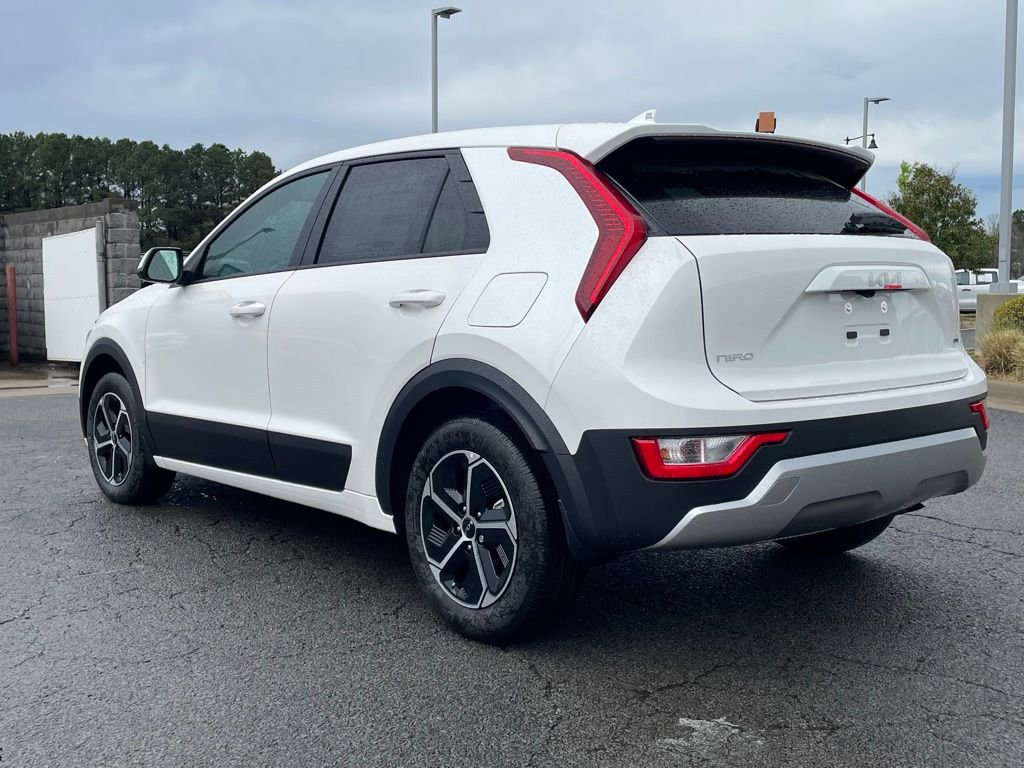New 2026 Kia Niro LX FWD image 5
