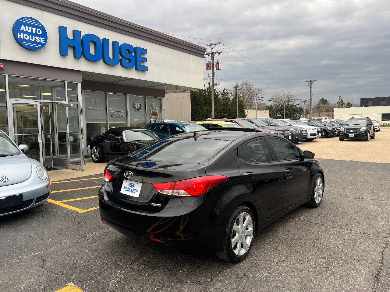 Used 2012 Hyundai Elantra Limited FWD image 10