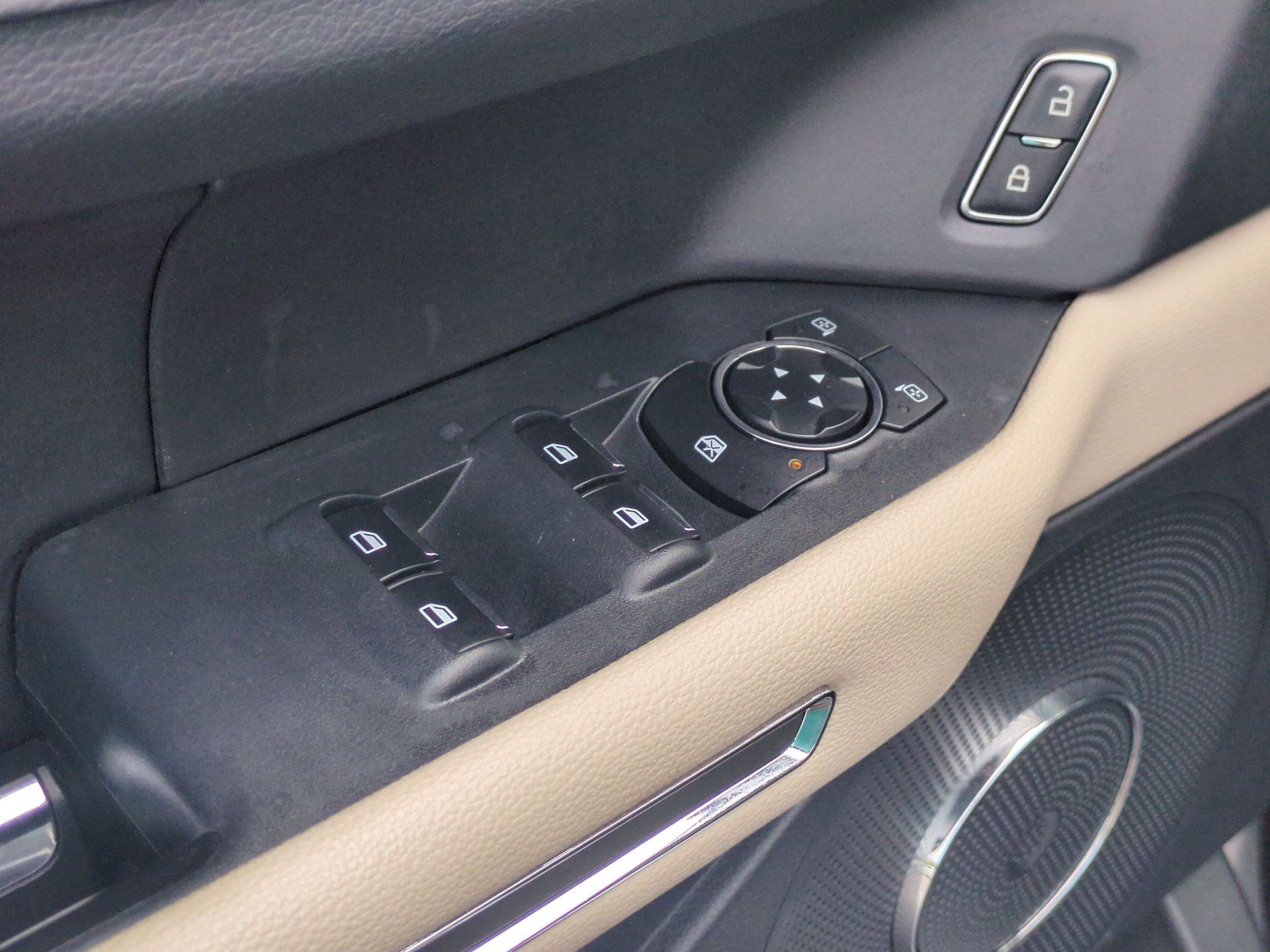 Used 2023 Ford Expedition XLT RWD image 14