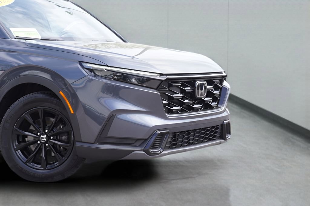 Used 2023 Honda CR-V Sport image 3