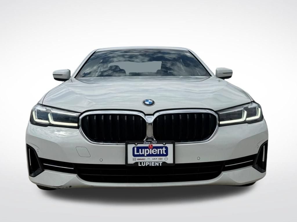 Used 2022 BMW 530i xDrive w/ Convenience Package AWD/4WD image 9