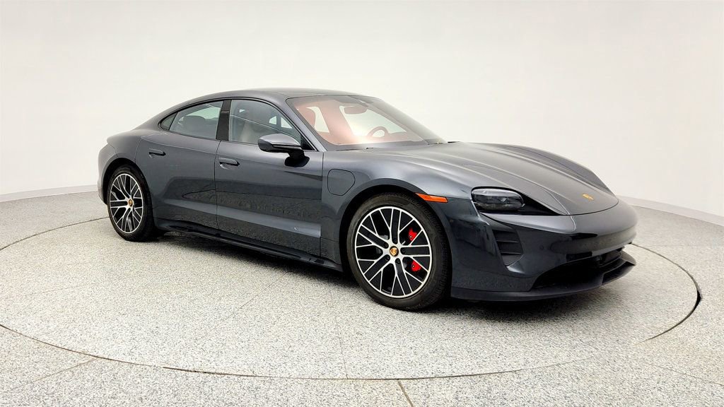 Used 2022 Porsche Taycan GTS w/ Premium Package (P6U) AWD/4WD image 3