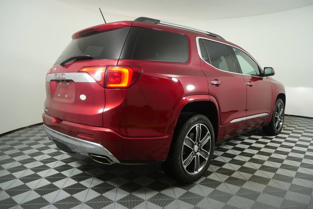 Used 2019 GMC Acadia Denali w/ Technology Package image 3
