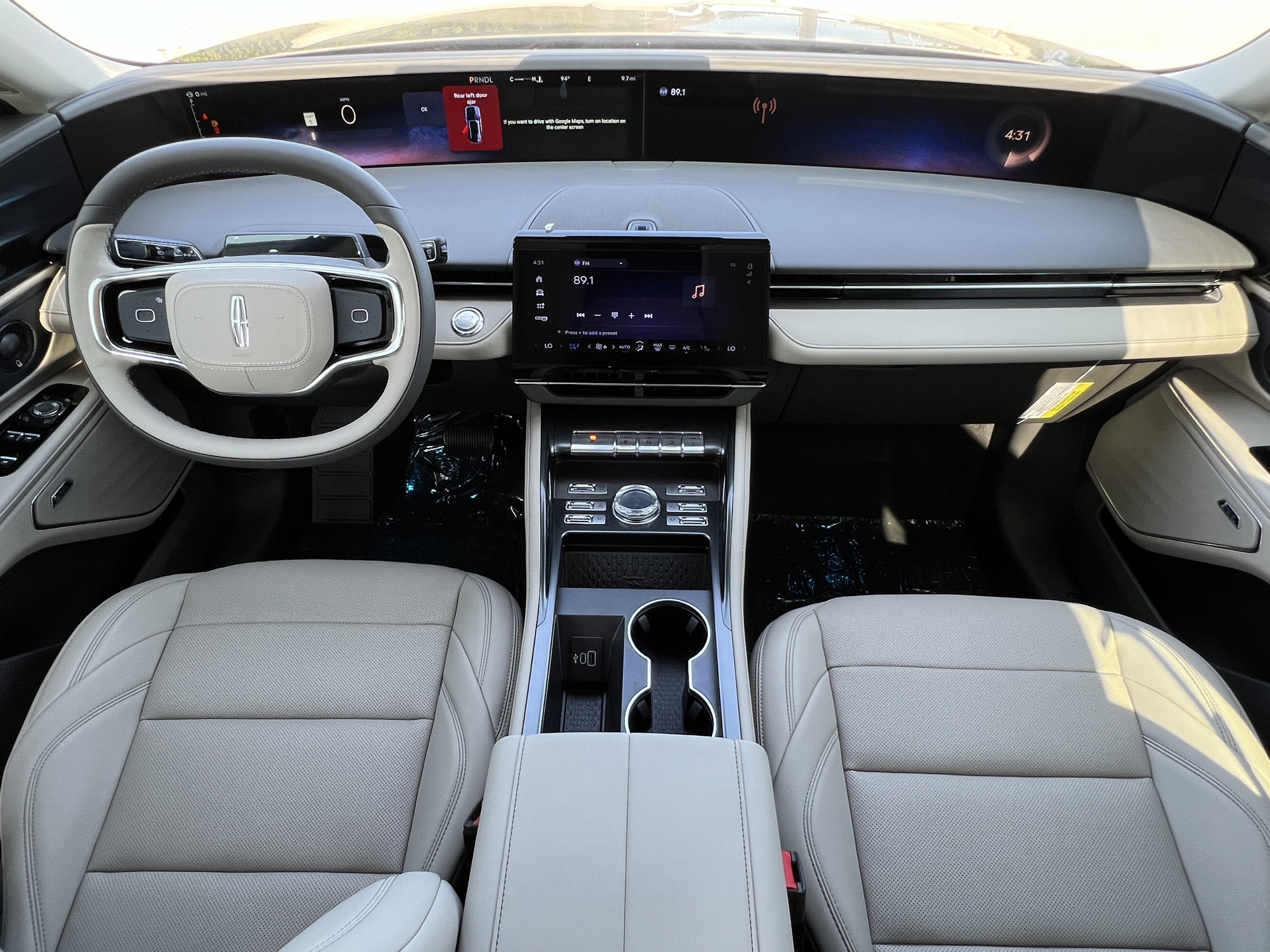 New 2025 Lincoln Nautilus Premier w/ Equipment Group 102A image 15