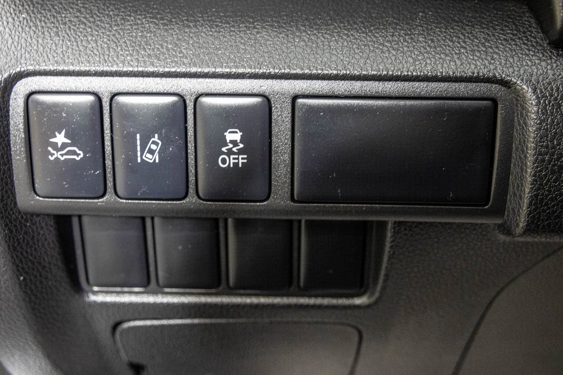 Used 2023 Mitsubishi Eclipse Cross Ralliart AWD/4WD image 32