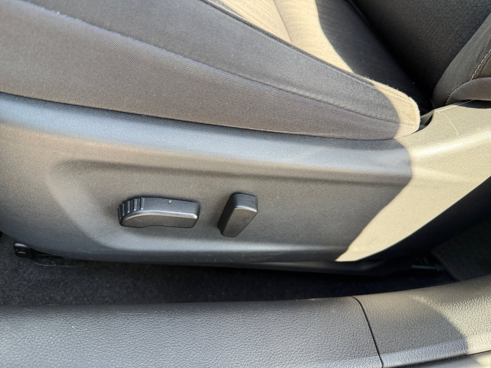 Used 2020 Nissan Altima 2.5 S FWD image 14
