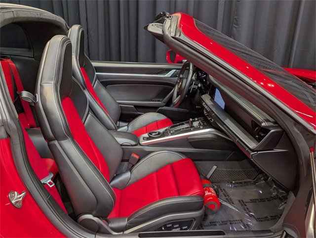 Certified 2022 Porsche 911 Targa 4S w/ Premium Package image 22