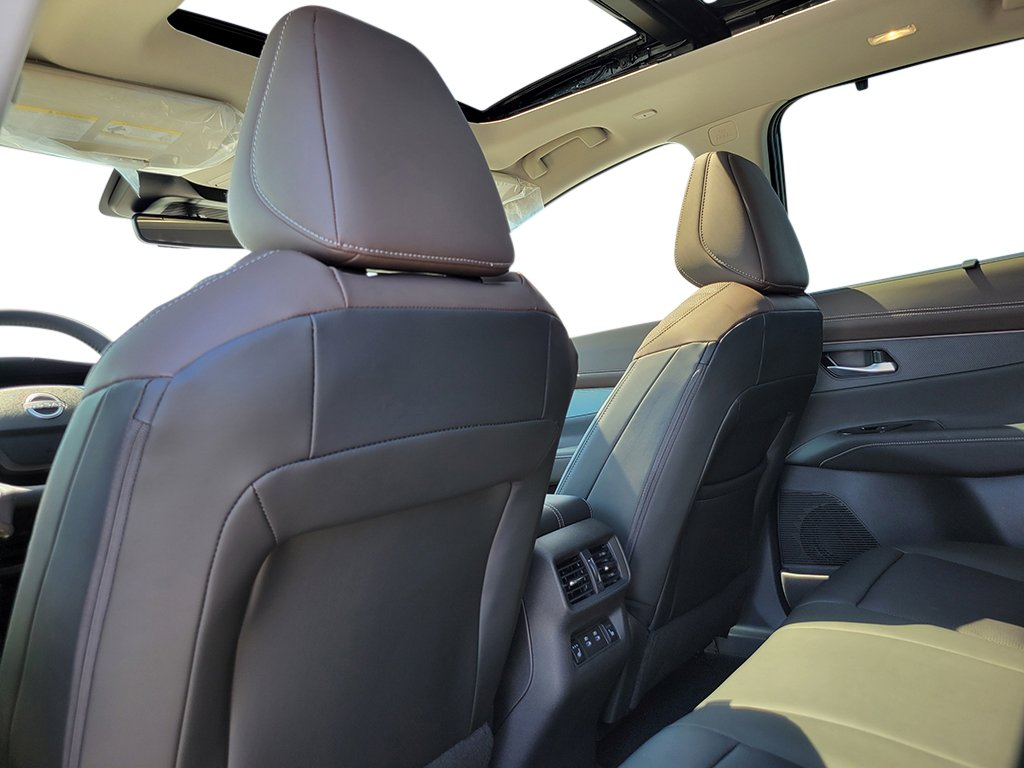 New 2026 Nissan Murano Platinum w/ Cargo Package AWD/4WD image 18