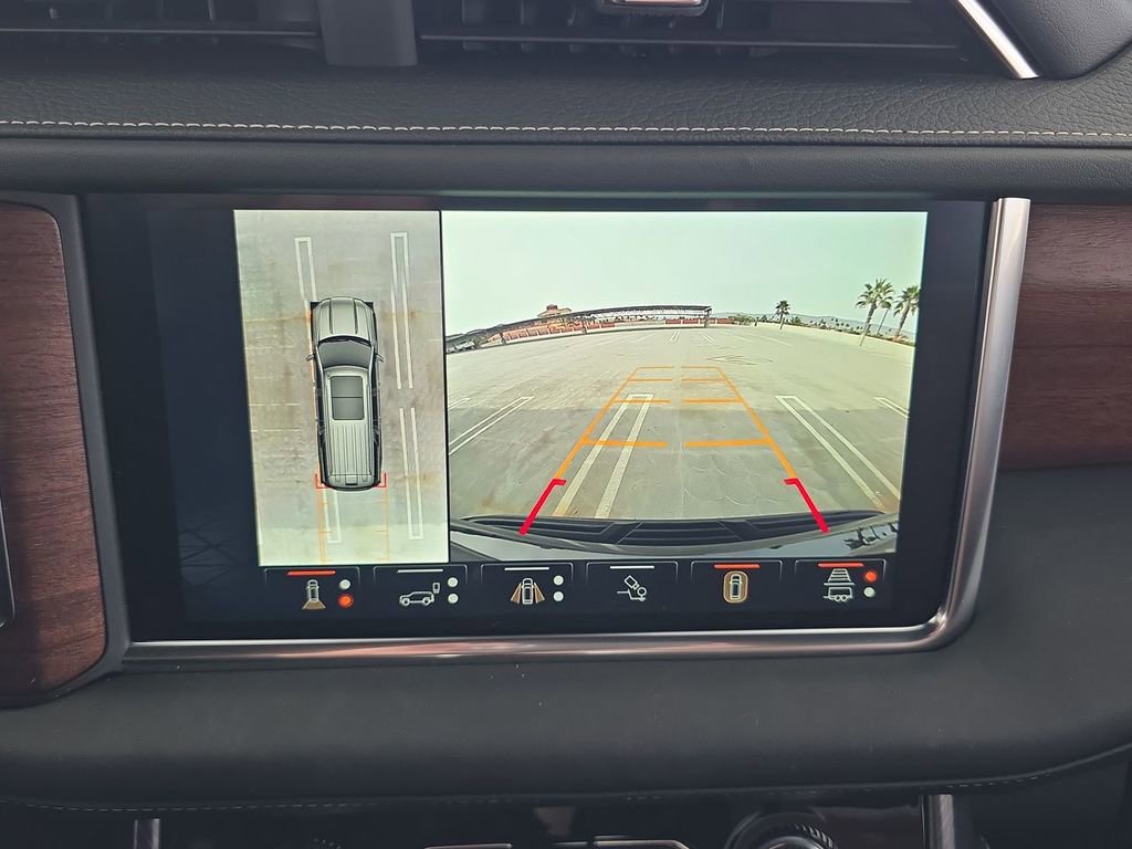 Used 2024 GMC Yukon Denali Ultimate image 15