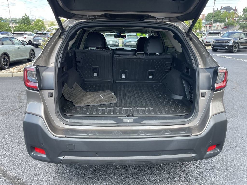 Certified 2024 Subaru Outback Limited AWD/4WD image 38