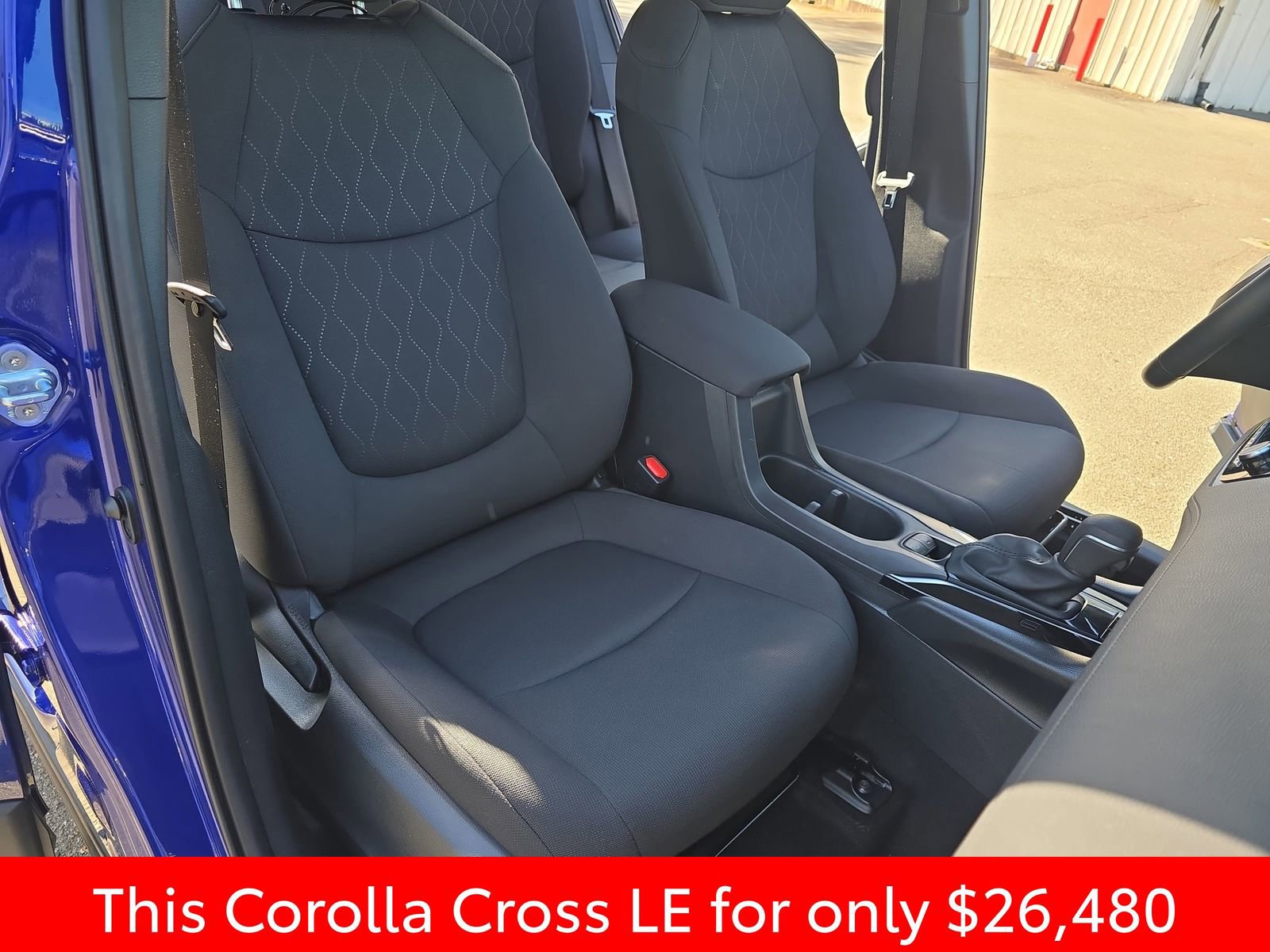 Used 2024 Toyota Corolla Cross LE image 16