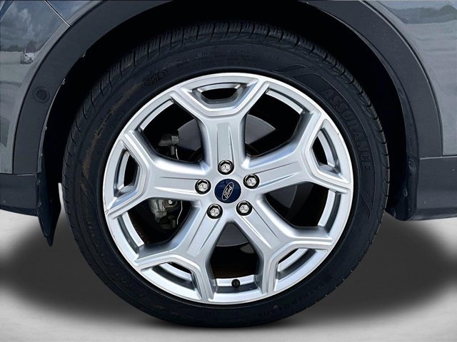 Used 2019 Ford Escape Titanium FWD image 10