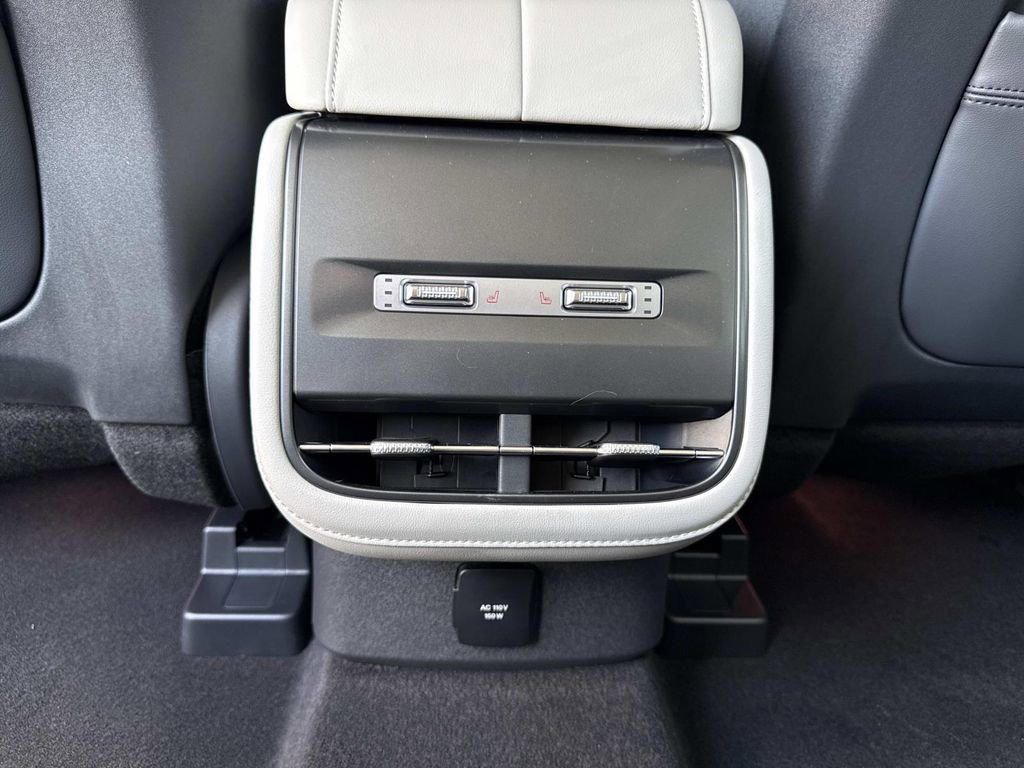 New 2026 Lincoln Nautilus Premier w/ Equipment Group 102A image 16