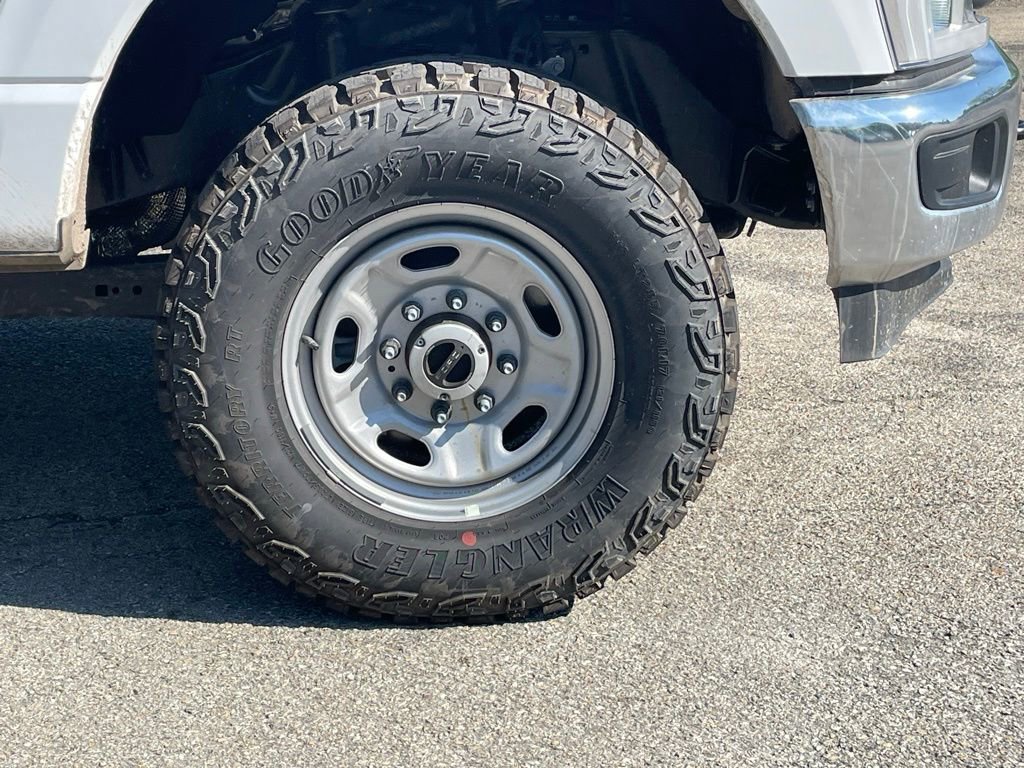 New 2026 Ford F350 XL w/ XL Off-Road Package AWD/4WD image 9