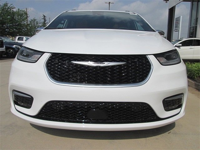 New 2024 Chrysler Pacifica Pinnacle image 5