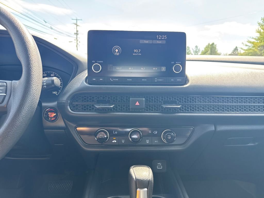 Used 2023 Honda HR-V LX image 18