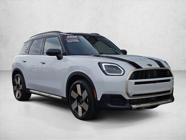 Used 2025 MINI Cooper Countryman S w/ Comfort Package Max image 3