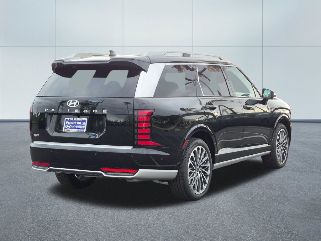 New 2026 Hyundai Palisade Calligraphy FWD image 5