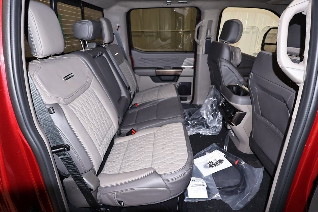 New 2026 Ford F350 Platinum w/ Platinum Plus Package image 15