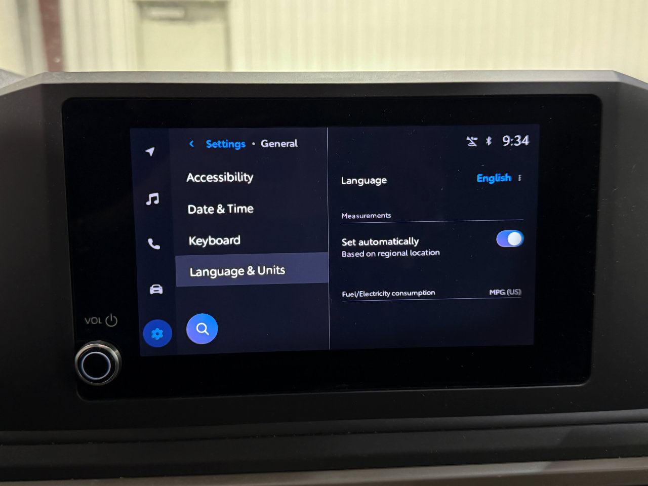 Used 2024 Toyota Tacoma SR image 18