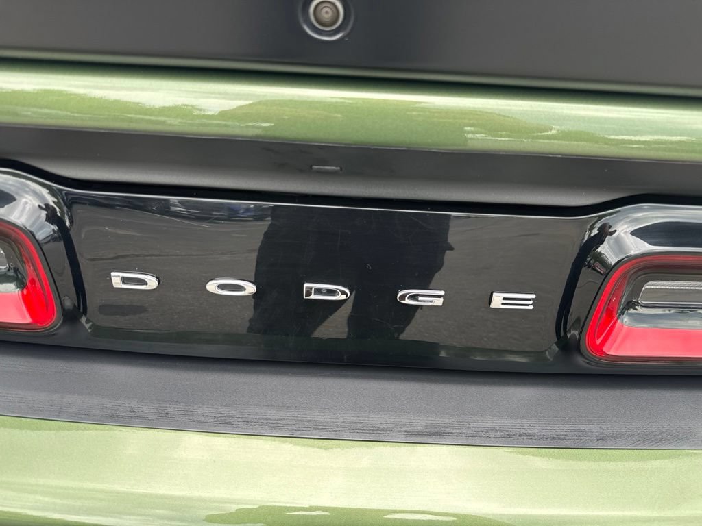Used 2022 Dodge Challenger R/T Scat Pack RWD image 10