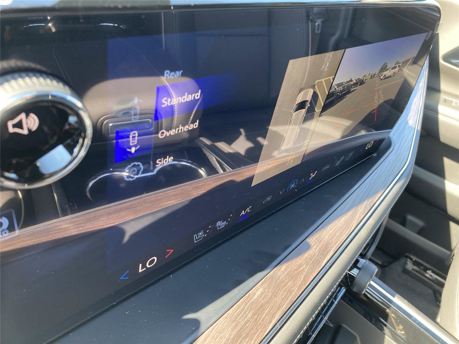 New 2026 Chevrolet Suburban Premier image 15