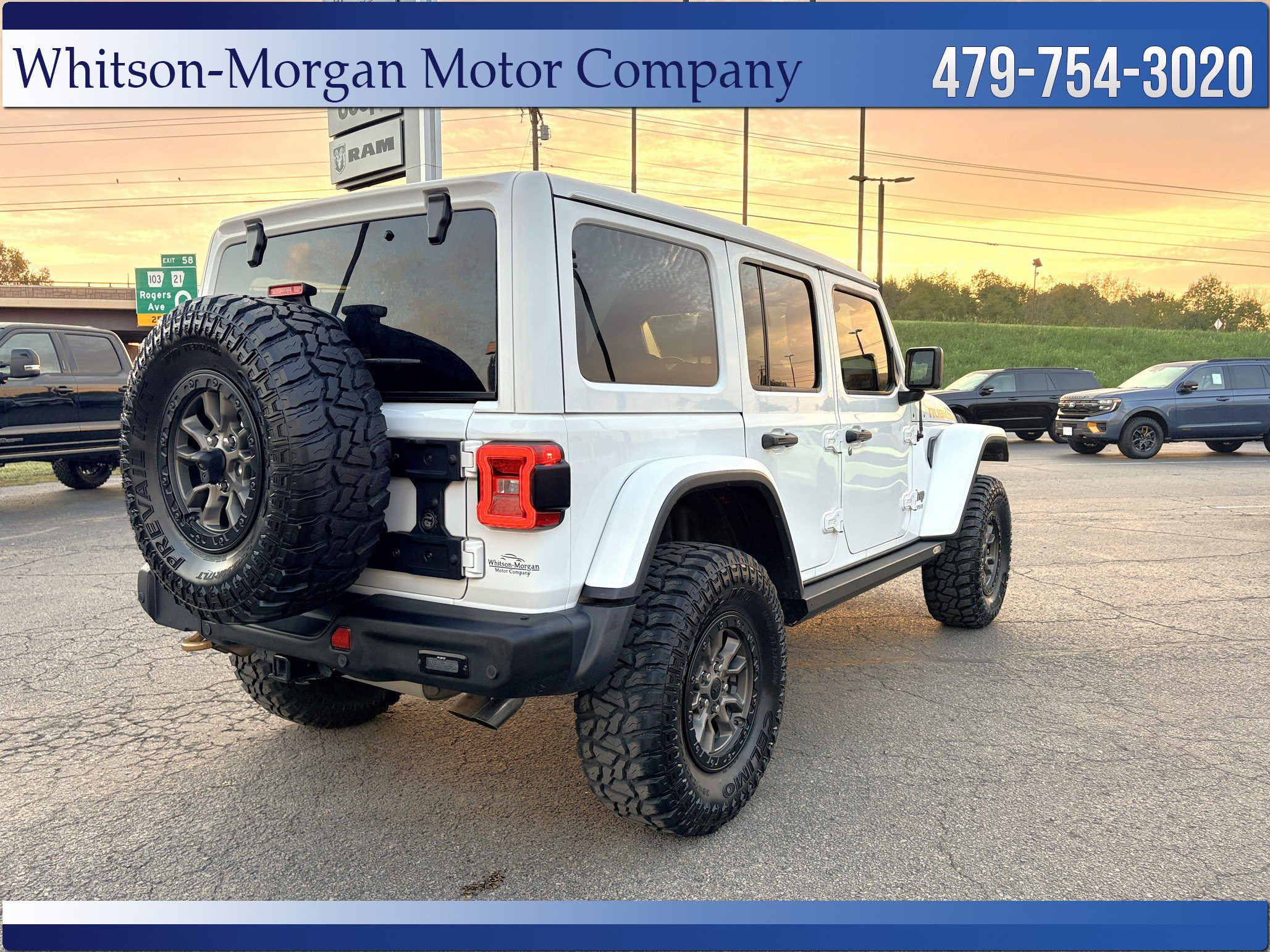 Used 2022 Jeep Wrangler Unlimited Rubicon w/ Trailer Tow Package AWD/4WD image 5