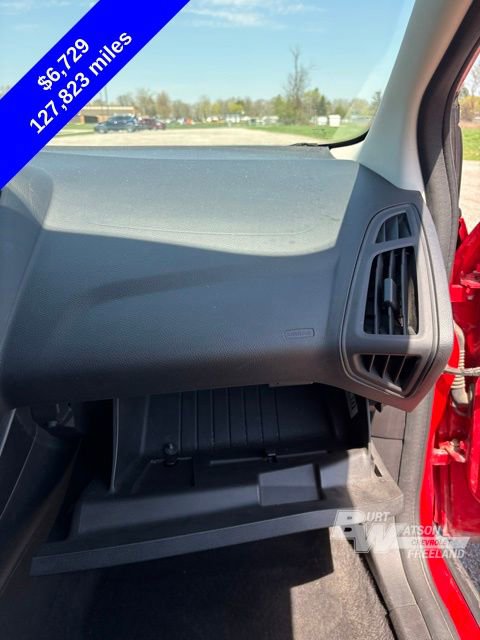 Used 2017 Ford Focus SE FWD image 31